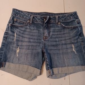 Jennifer Lopez Boyfriend Shorts, Mid-Thigh Length, Size Small